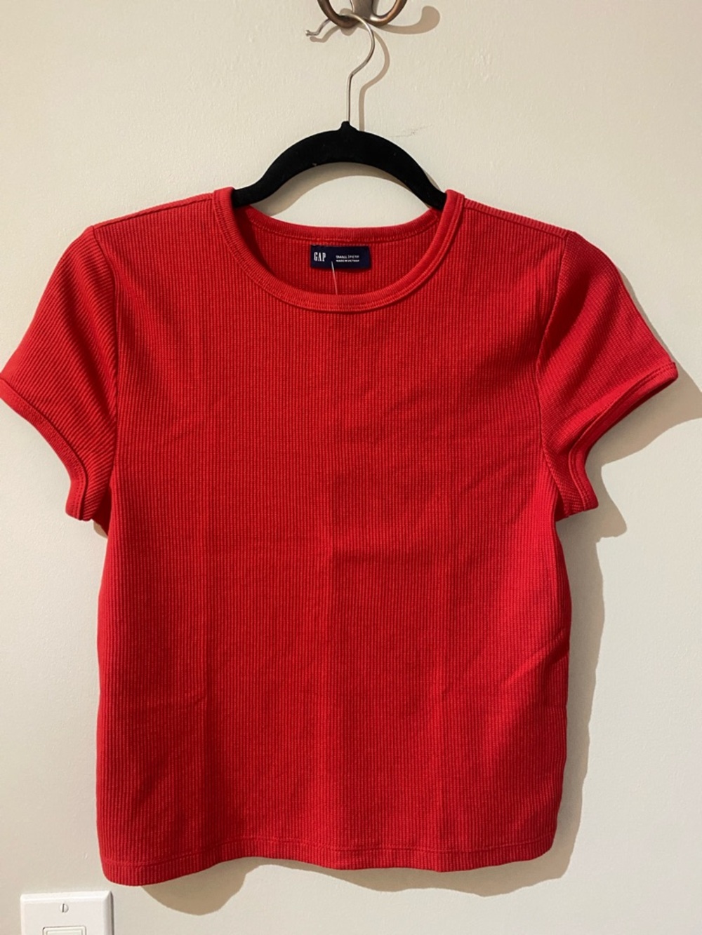 GAP Red Ribbed Short Sleeve Tee